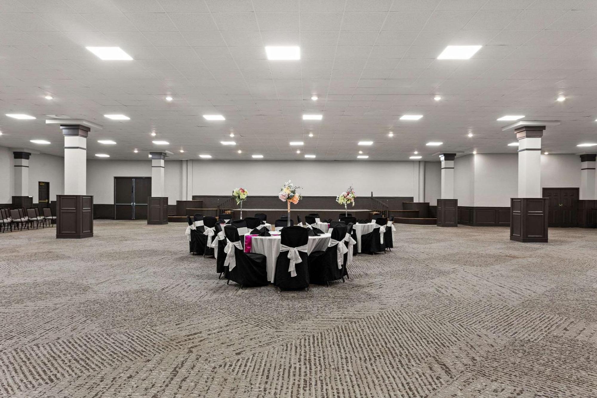 The Clover Hotel, Ascend Hotel Collection South Bend Exteriér fotografie