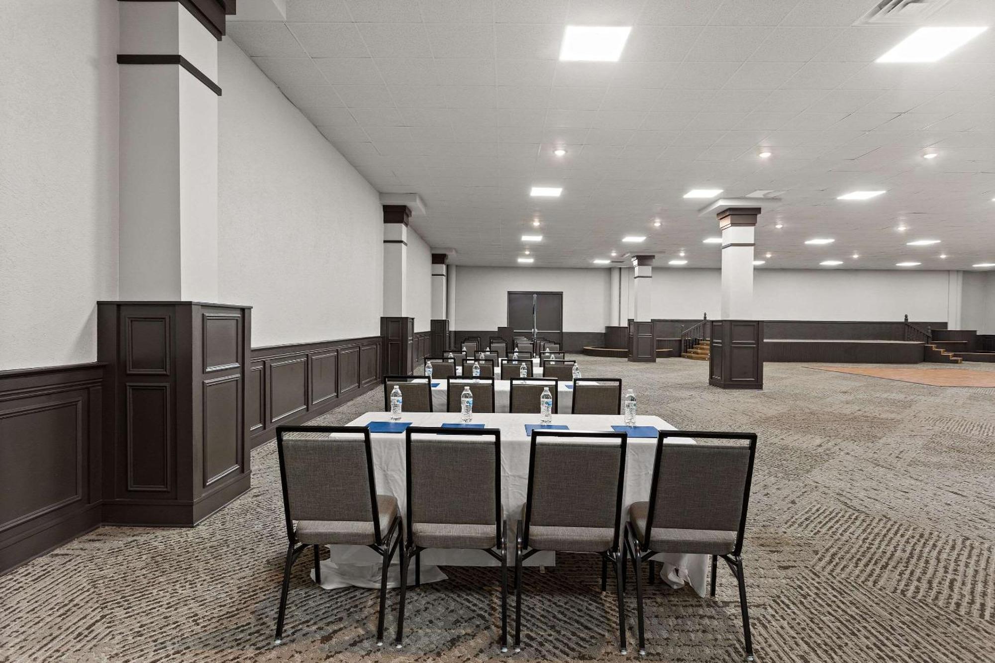 The Clover Hotel, Ascend Hotel Collection South Bend Exteriér fotografie